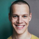 Tomáš Čapek als Recruit Eguisac