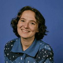 Catie Thorne als Deena