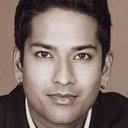 Darrin Maharaj als Reporter