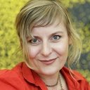 Catherine Salée als Sex shop boss