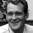 Patrick Allen als 