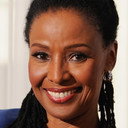 B. Smith als Herself - Host