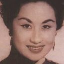 Zhen Yu-Ru als Miss Lin