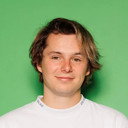 Sean Demmers als Self - Presenter