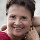 Dagmar Kutzenberger als Frau Weixner