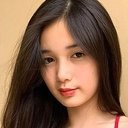 Sofia Pablo als Teenage Ruth