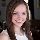Caroline Heffernan als Teenage Girl