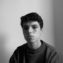 Caio Omena als The Poet