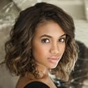 Paige Hurd als Vanessa