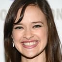 Brina Palencia als Woman in Club