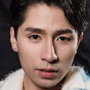 Derick Lauchengco als Chem