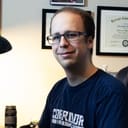 Christopher Strong als Additional Voices