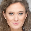 Eve Sévigny als Femme choquée
