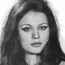 Meral Zeren als Emine