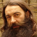Ujal Hagverdiyev als Tərcüməçi