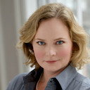 Edelen McWilliams als Fuller's Wife