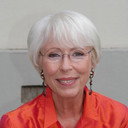 Karin Eckhold als Ms. Meis