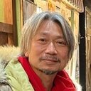 翁華栄 als Chef