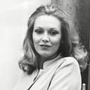 Cathy Moriarty als Self