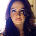 Hajra Khan als Minahil's aunt