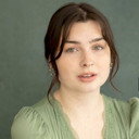 Erin Rose Martin als Saoirse