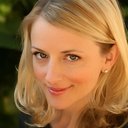 Laura Putney als Amanda Ross