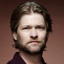 Todd Lowe als Troy