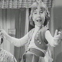 Nahed Abdel Aziz als الطفلة إبنة مختار