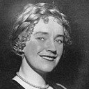 Ragnhild Hald als Hønse-Lovisa