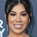 Chrissie Fit als Florencia "Flo" Fuentes