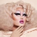 Kim Chi als Self - Special Guest