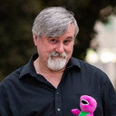 Bob West als Barney