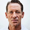 Max Tidof als Pfarrer