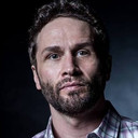Andrew Martin Priestman als Garret / Azaziel