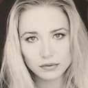 Jennifer Banko als Young Tina Shepard