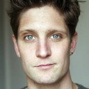 Guillaume Fafiotte als Puppeteer