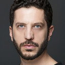 Eser Karabil als Komutan