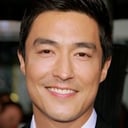 Daniel Henney als Bill