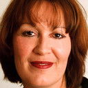 Annette Witheridge als Self - Journalist