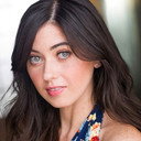 Emily Rued als Dr. Kemp