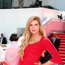 Rose Harlean als Une passante