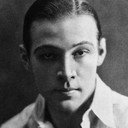 Rudolph Valentino als Sheik Ahmed Ben Hassan