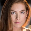Amy Burrows als Miss Kitchen