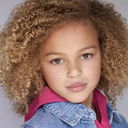 Kamdynn Gary als Emma Marshall