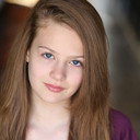 Kira McLean als Sarah's Sister