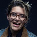 Hilary Leavitt als Self - Producer