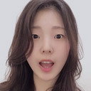 Kim Esther als High School Student