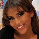 Shayma Moustafa als Zohra