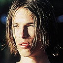 Joel Rodrigues als João