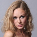 Julia Kołakowska als (voice)